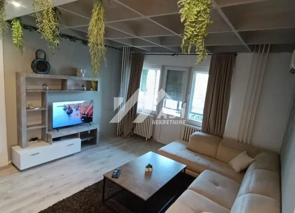 Izdavanje, dvosoban stan, 60m², Liman 3, Novi Sad Sve Podlokacije