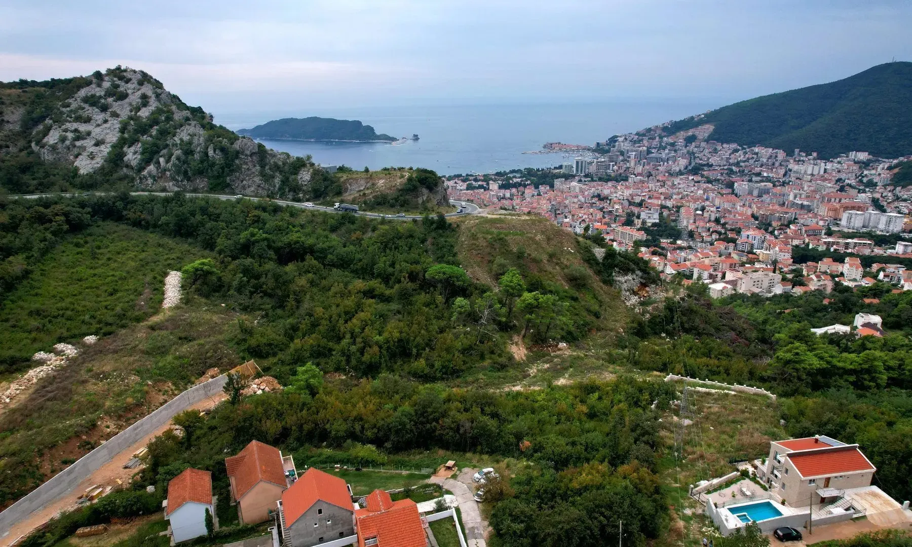 Prodaja, plac, 1000m², Markovići, Budva