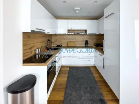 Prodaja, stan, 300m², Bečići, Budva - image 28