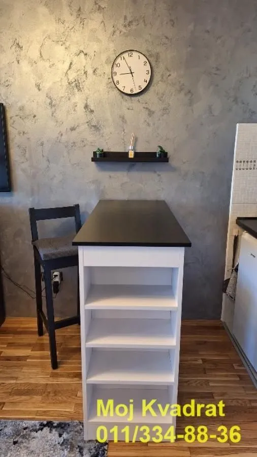 Izdavanje, garsonjera, 25m², Karaburma, Palilula Sve Podlokacije