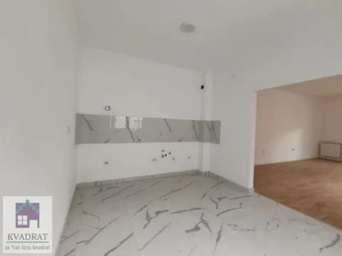 Prodaja, trosoban stan, 103m², Obrenovac, Beograd - image 10