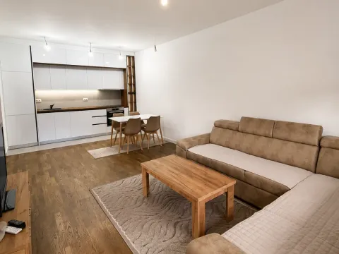 Rent, two bedroom apartment, 65m², Stari Aerodrom, Podgorica - image 2