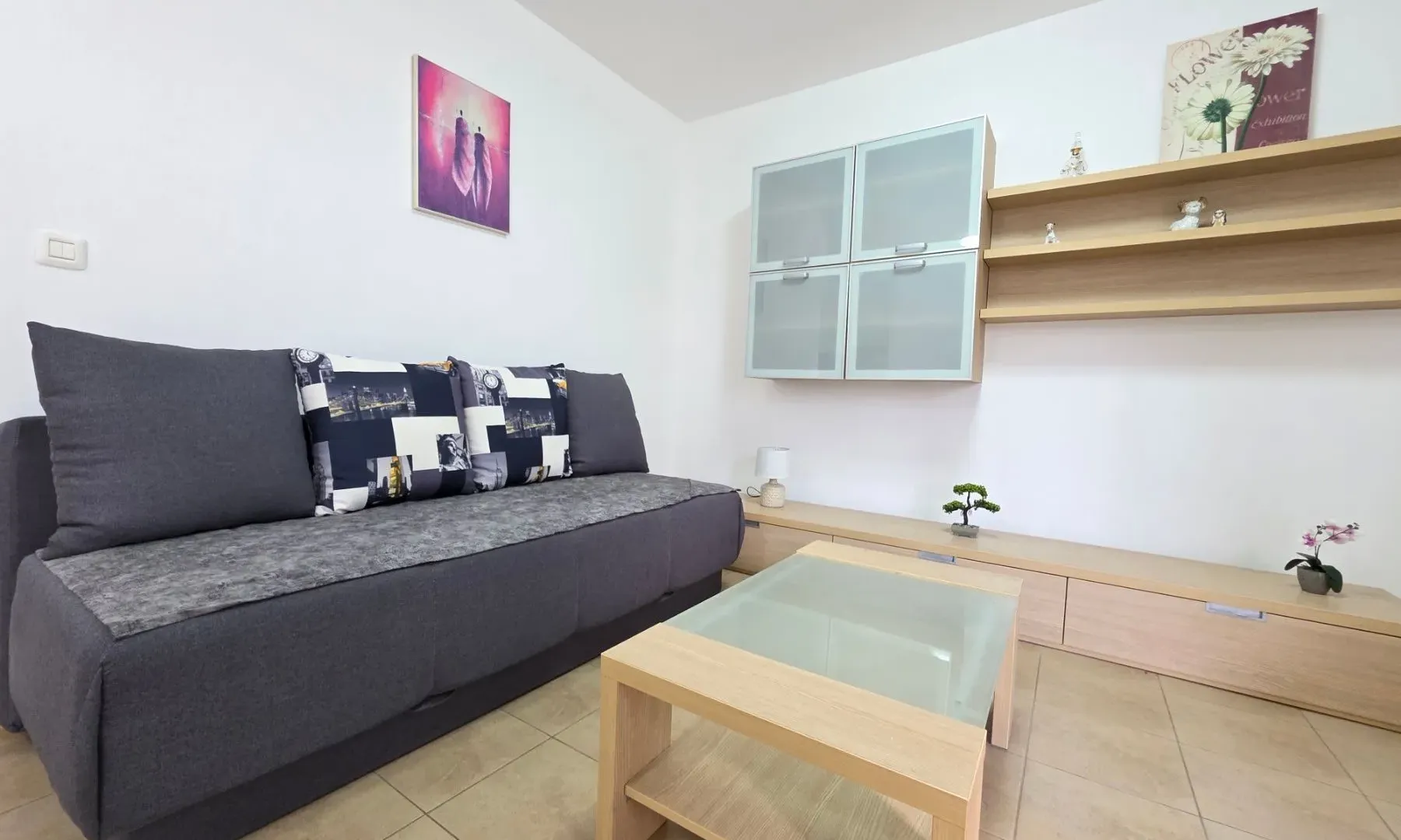 Sale, two bedroom apartment, 64m², Bečići, Budva