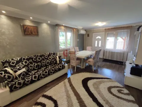 Prodaja, kuća, 313m², Peščara, Subotica - image 30