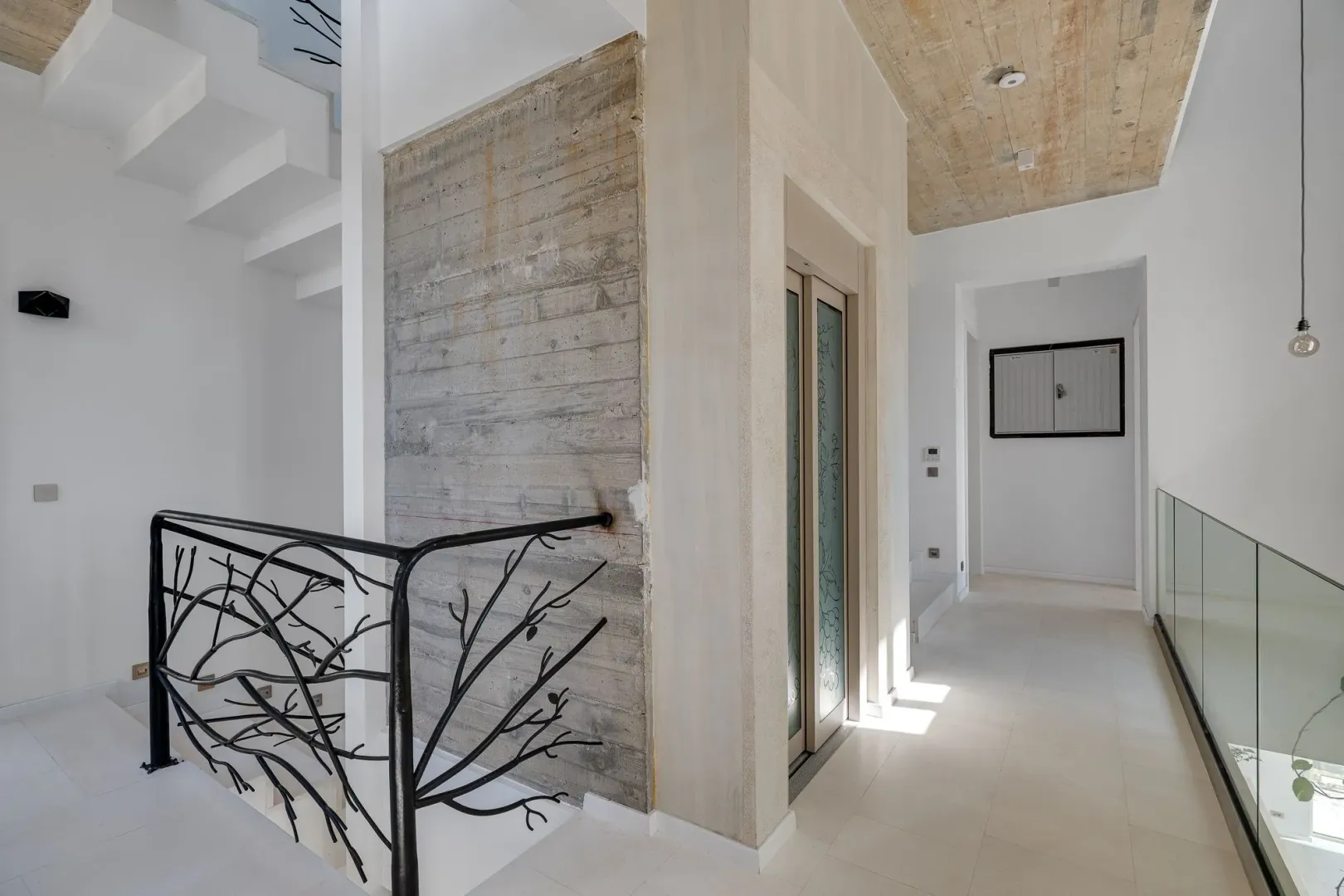 Prodaja, kuća, 850m², Tivat, Crna Gora