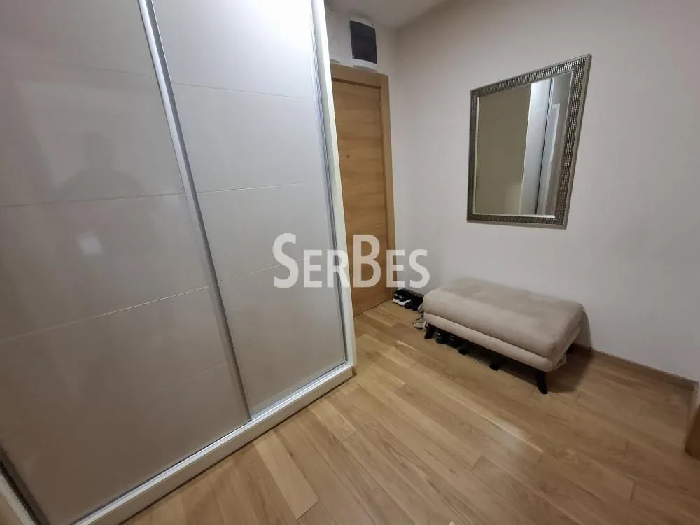 Izdavanje, dvosoban stan, 50m², Socijalno, Novi Sad Sve Podlokacije