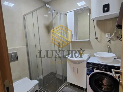 Rent, three bedroom apartment, 103m², Tološka šuma, Podgorica - image 12