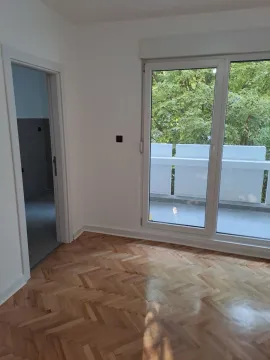 Sale, two bedroom apartment, 72m², Pobrežje, Podgorica - image 19