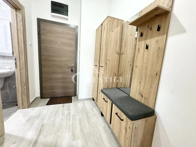 Izdavanje, dvosoban stan, 75m², Ljubović, Podgorica