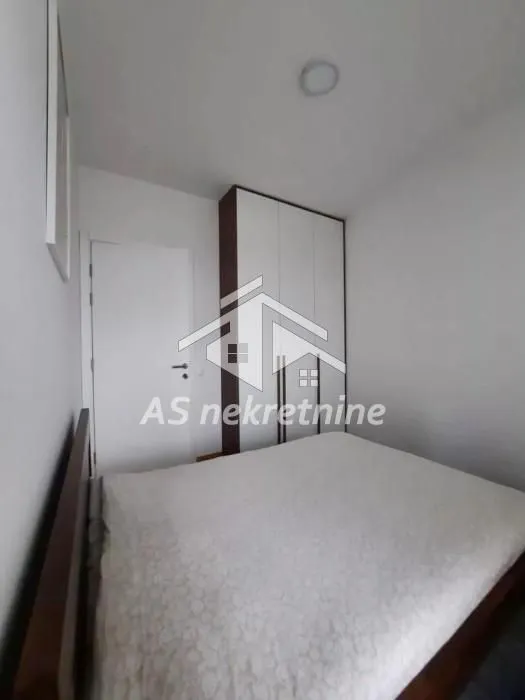 Rent, two bedroom apartment, 44m², Stari Grad, Beograd
