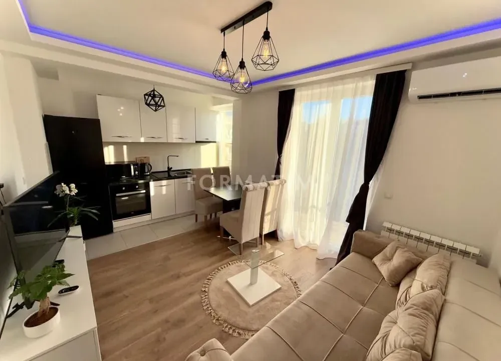 Izdavanje, dvosoban stan, 43m², Gradska Bolnica, Zvezdara Sve Podlokacije