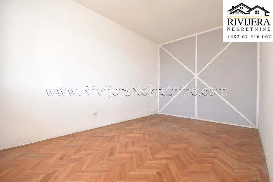 Prodaja, jednosoban stan, 32m², Centar, Herceg Novi