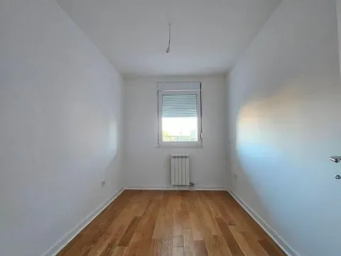 Sale, four bedroom apartment, 110m², Vukov Spomenik, Zvezdara Sve Podlokacije - image 4