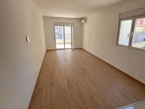 Sale, two bedroom apartment, 65m², Budva, Crna Gora - image 4