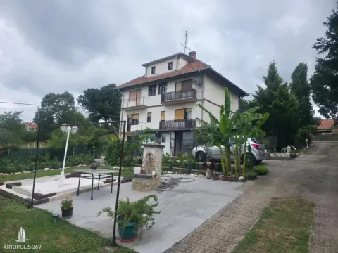 Prodaja, kuća, 147m², Umčari, Grocka - image 17