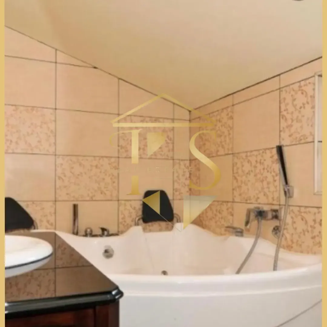Izdavanje, jednosoban stan, 118m², Mrčevac, Tivat