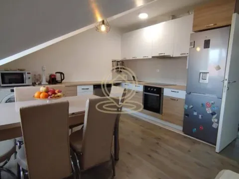Prodaja, trosoban stan, 78m², Pantelej, Niš - image 8