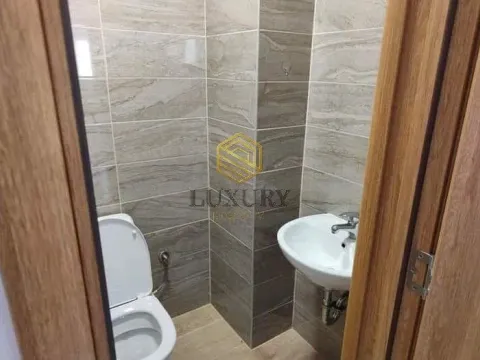 Rent, two bedroom apartment, 69m², Ljubović, Podgorica - image 2