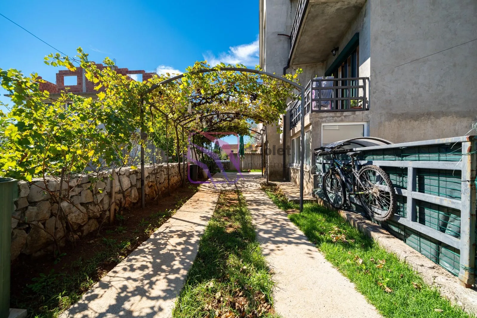 Rent, three bedroom apartment, 106m², 1 maj, Podgorica