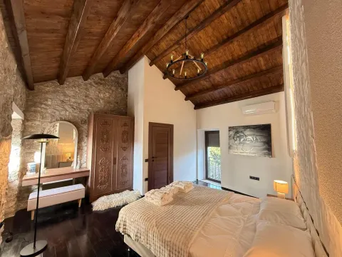 Kuća in Luštica