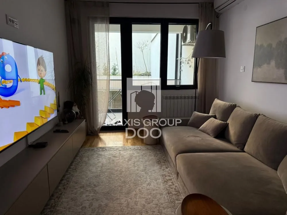 Sale, two bedroom apartment, 57m², Južni Bulevar, Vračar Sve Podlokacije