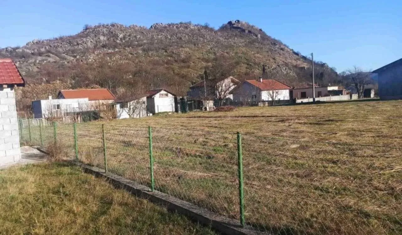 Prodaja, plac, 1267m², Danilovgrad, Crna Gora