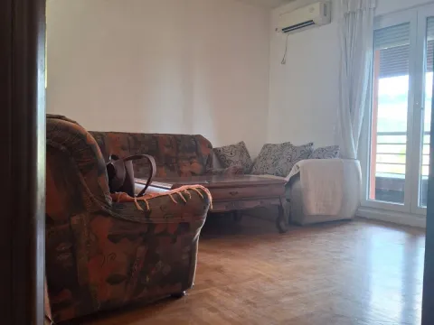 Prodaja, jednosoban stan, 48m², Stari Aerodrom, Podgorica - image 3