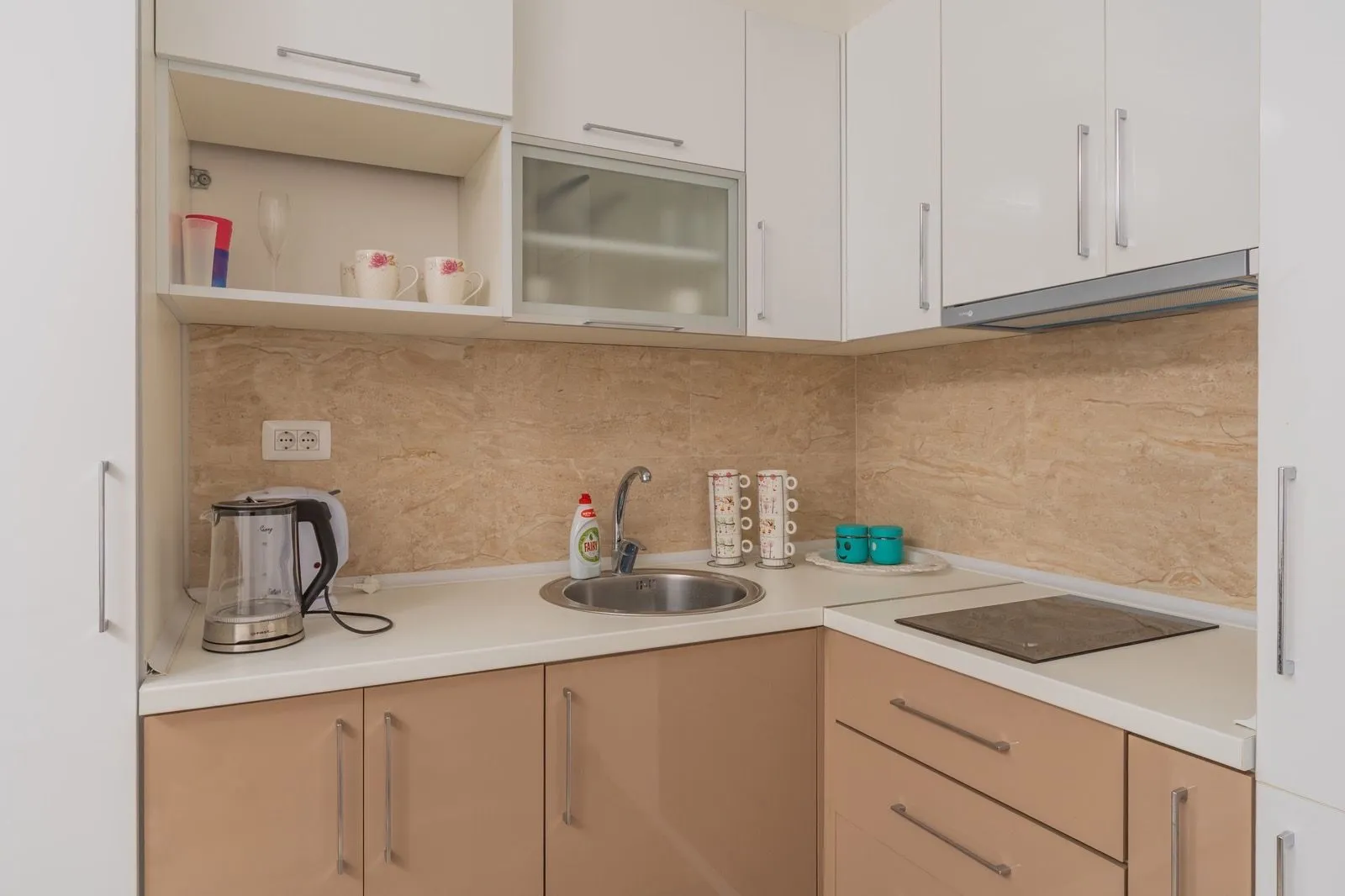Sale, two bedroom apartment, 75m², Dobre Vode, Bar