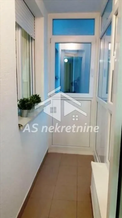 Rent, two bedroom apartment, 55m², Retenzija, Beograd