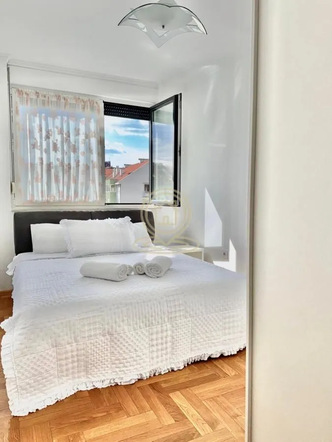 Rent, one bedroom apartment, 50m², Grbavica, Novi Sad Sve Podlokacije