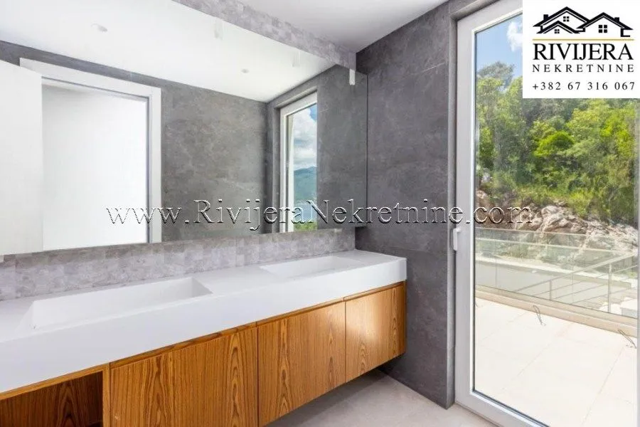Prodaja, kuća, 328m², Krašići, Tivat