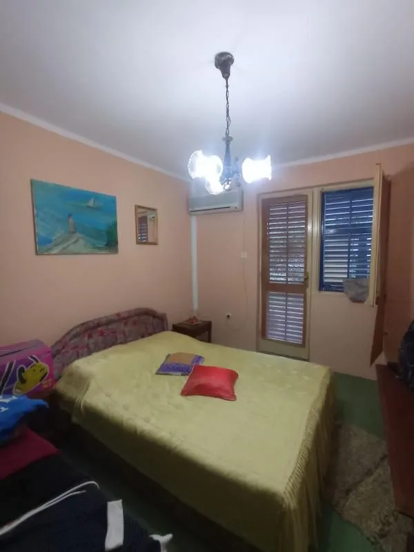 Prodaja, kuća, 192m², Đurmani, Bar