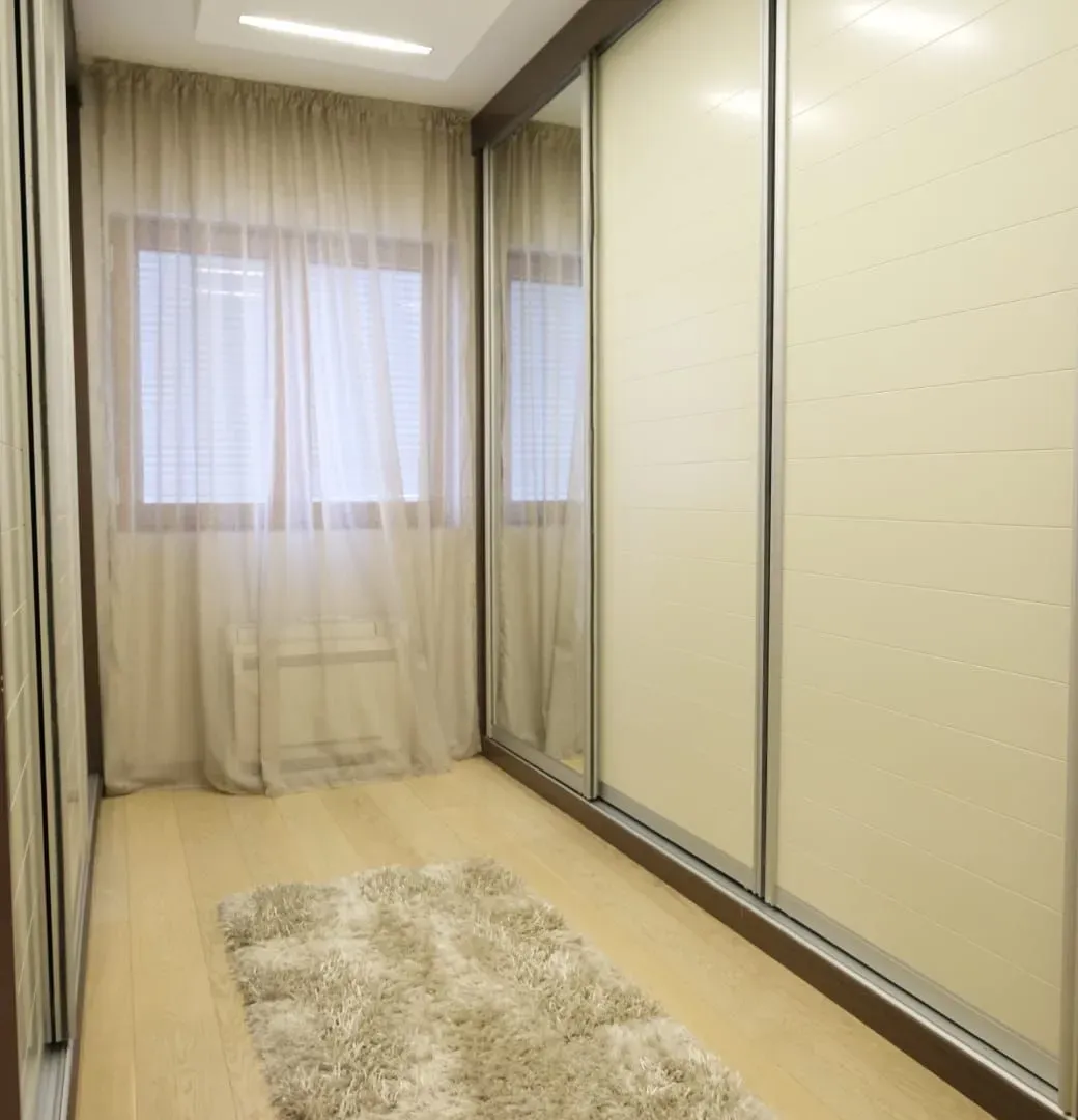 Izdavanje, četvorosoban stan, 178m², Kruševac, Podgorica