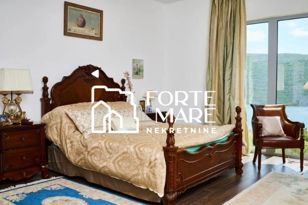 Prodaja, kuća, 335m², Kumbor, Herceg Novi