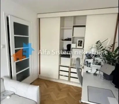 Izdavanje, stan, 40m², Stari Grad, Beograd - image 3