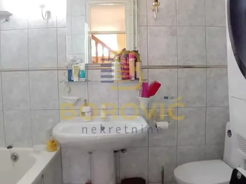 Prodaja, kuća, 156m², Brace Jerković, Voždovac Sve Podlokacije - image 4