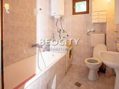 Prodaja, kuća, 400m², Sremčica, Beograd - image 10