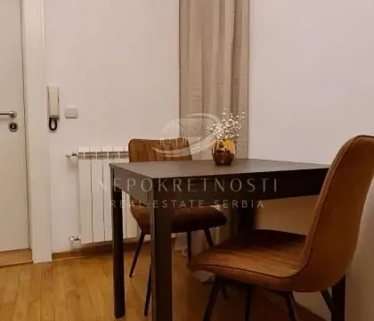 Izdavanje, jednosoban stan, 34m², Kalenić Pijaca, Vračar Sve Podlokacije - image 19