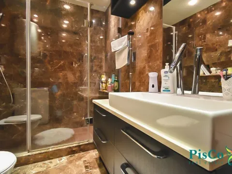 Izdavanje, dvosoban stan, 80m², Preko Morače, Podgorica - image 5