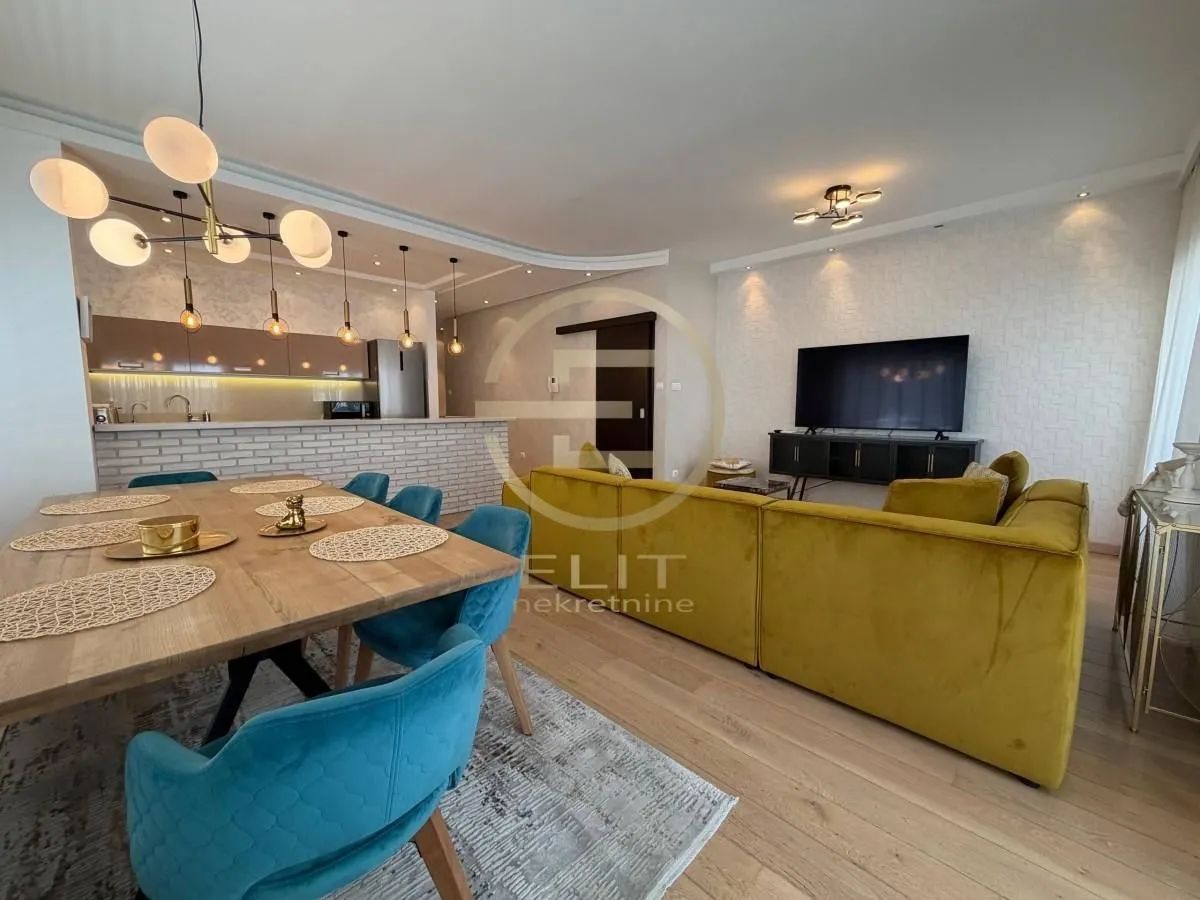 Prodaja, stan, 105m², Liman 3, Novi Sad Sve Podlokacije