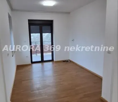 Rent, house, 247m², Sremska Kamenica, Petrovaradin - image 10