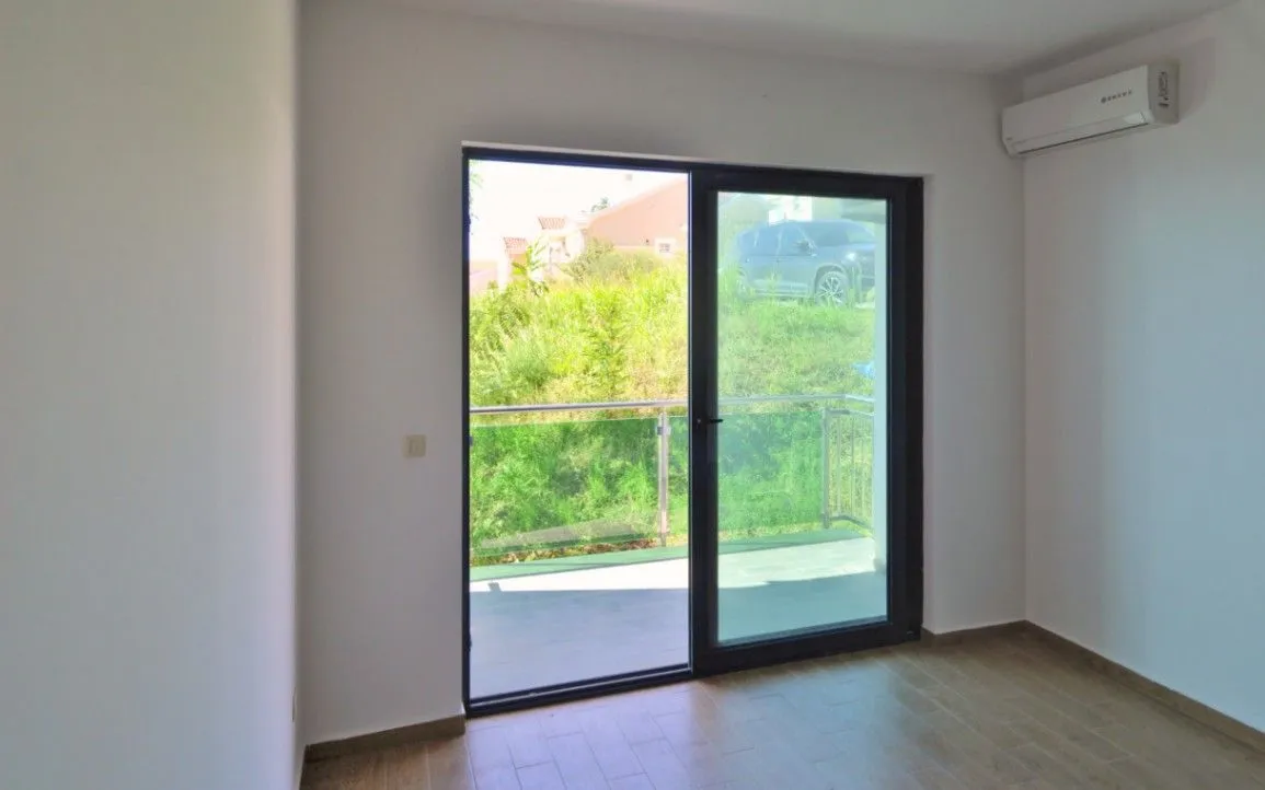 Sale, two bedroom apartment, 81m², Bečići, Budva