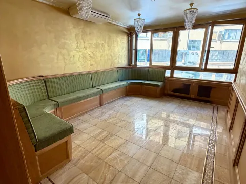 Izdavanje, ugostiteljski objekat, 89m², Kruševac, Podgorica - image 4