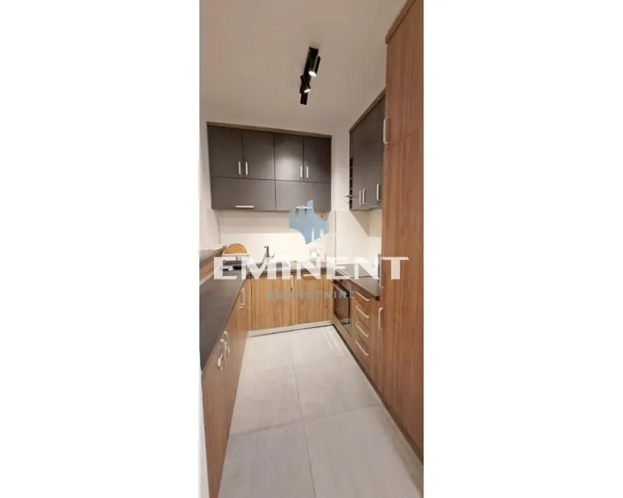 Rent, three bedroom apartment, 72m², Uciteljsko Naselje, Zvezdara Sve Podlokacije