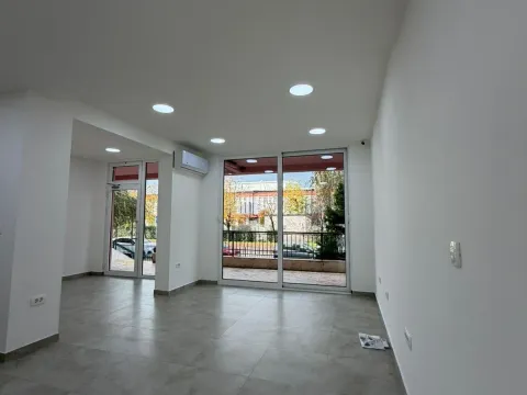 Sale, office space, 55m², Krivi Most, Podgorica - image 3