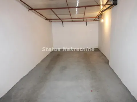 Parking garaža in Grbavica