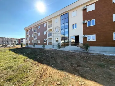 Prodaja, garsonjera, 29m², Zabjelo, Podgorica - image 1