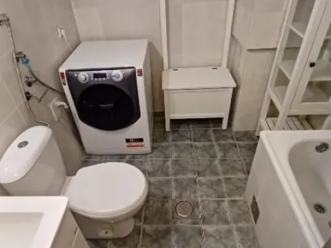 Sale, four bedroom apartment, 110m², Filmski Grad, Beograd - image 15