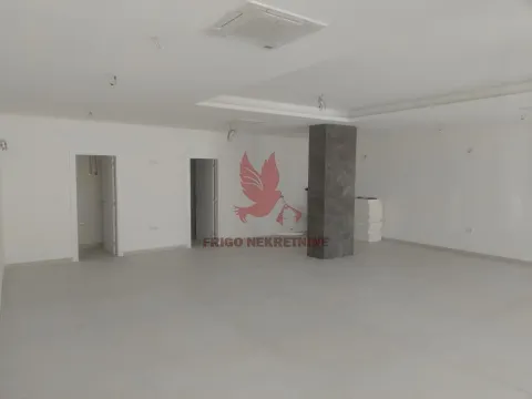 Izdavanje, poslovni prostor, 70m², Centar Sve Podlokacije, Beograd - image 2