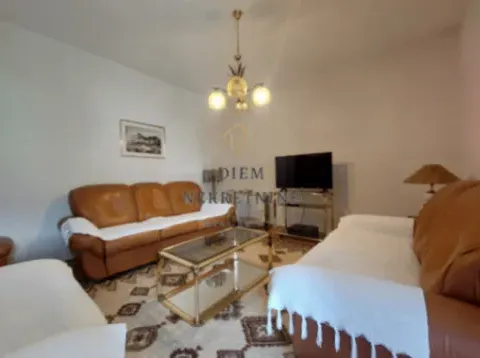 Izdavanje, trosoban stan, 110m², Mrčevac, Tivat - image 11